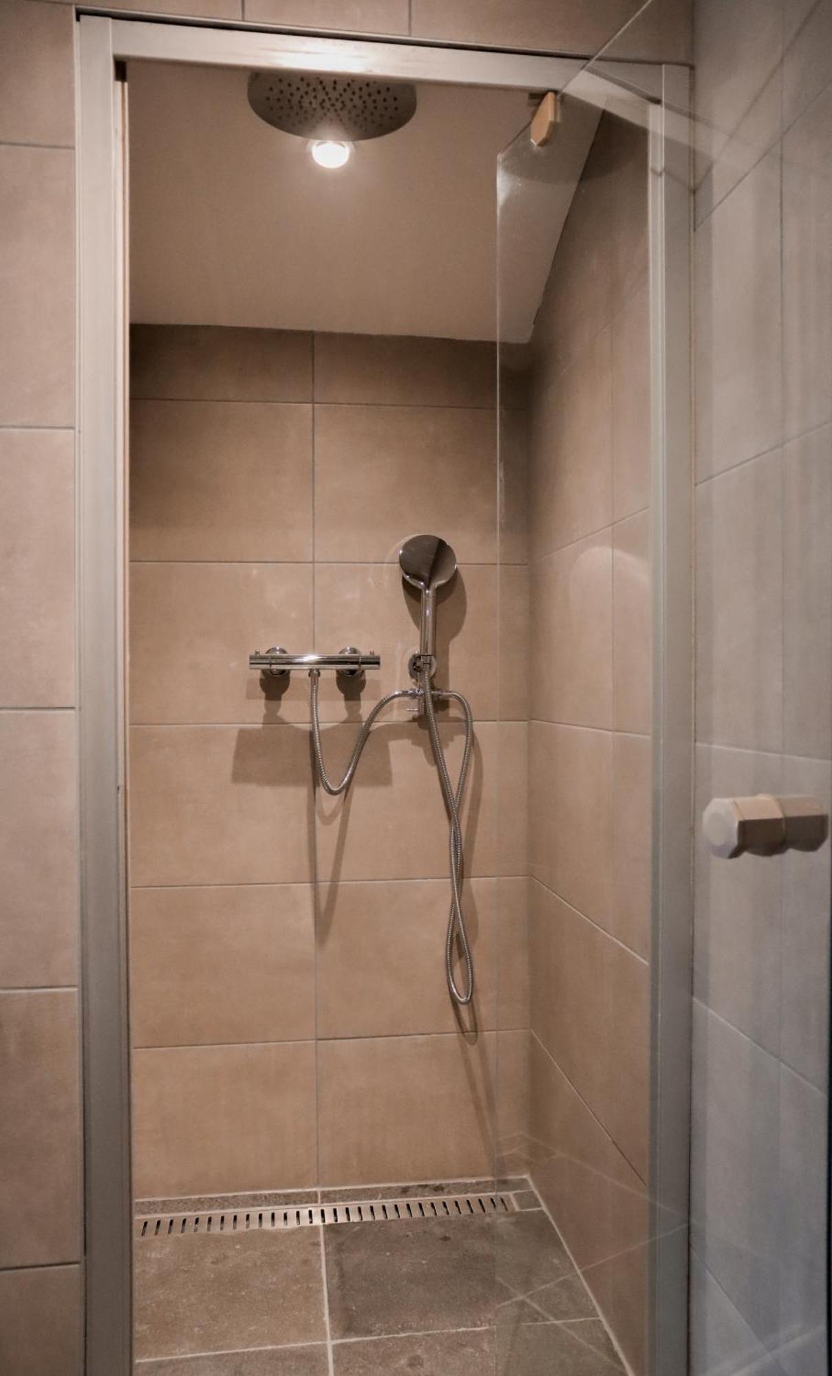 B&B De Kalverschuur Schoonrewoerd Экстерьер фото