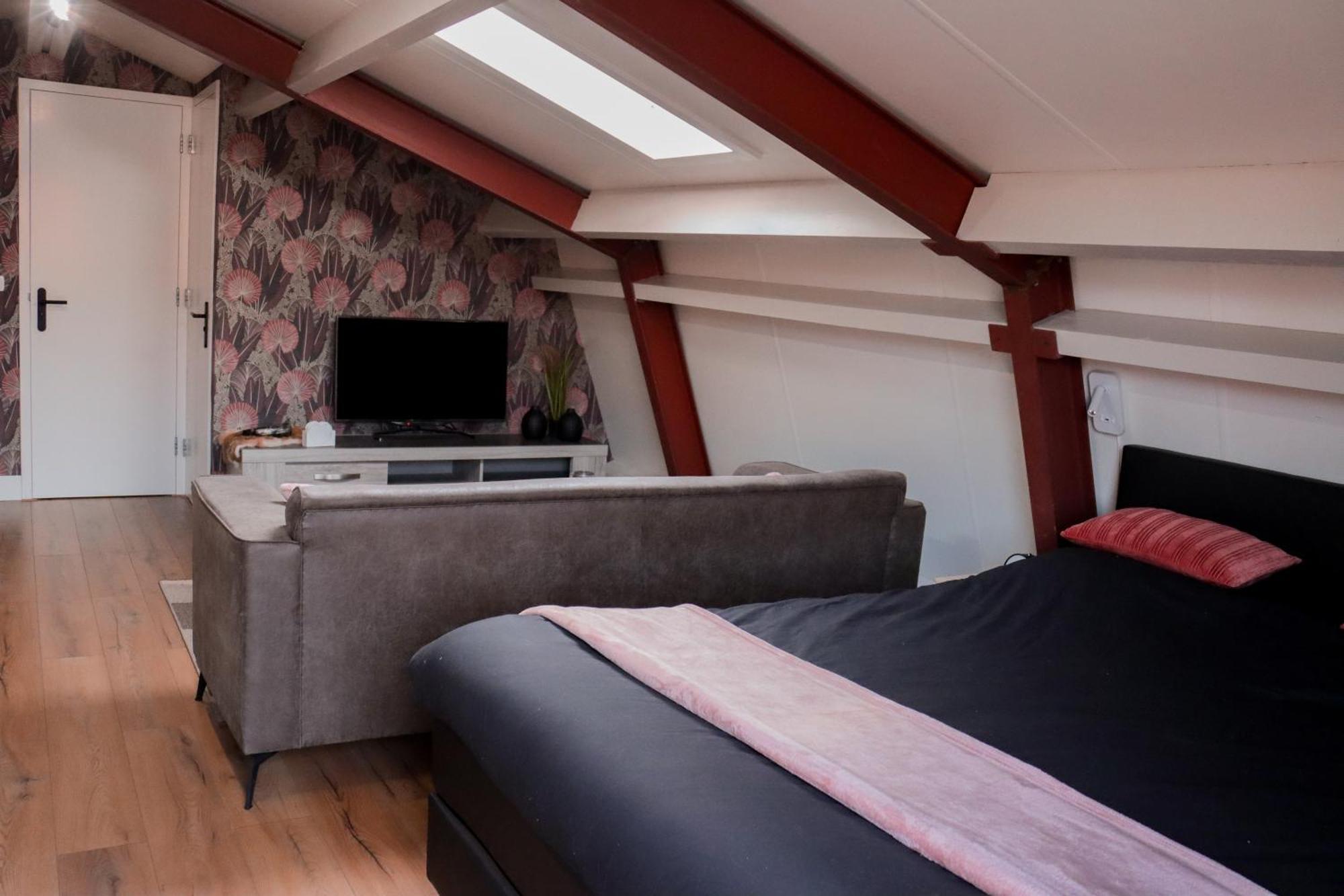 B&B De Kalverschuur Schoonrewoerd Экстерьер фото